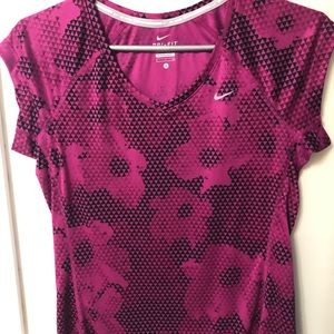 Nike running dry fit top